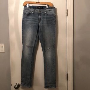 Levi’s 524 skinny jeans size 29